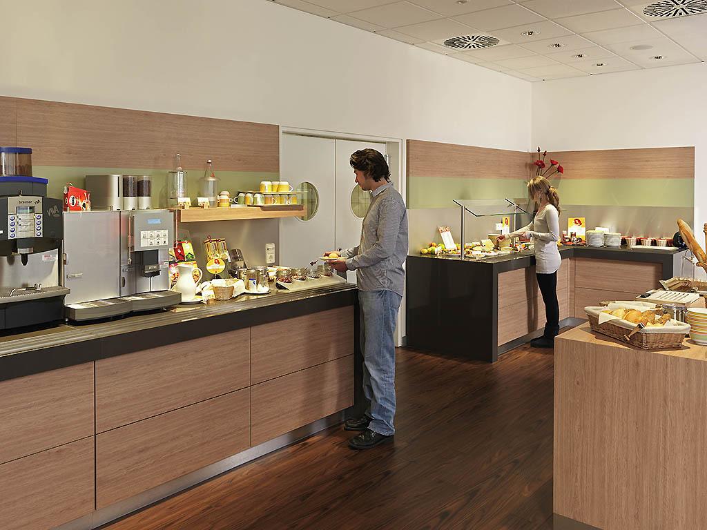 B&B Hotel Aachen-Hbf Ngoại thất bức ảnh