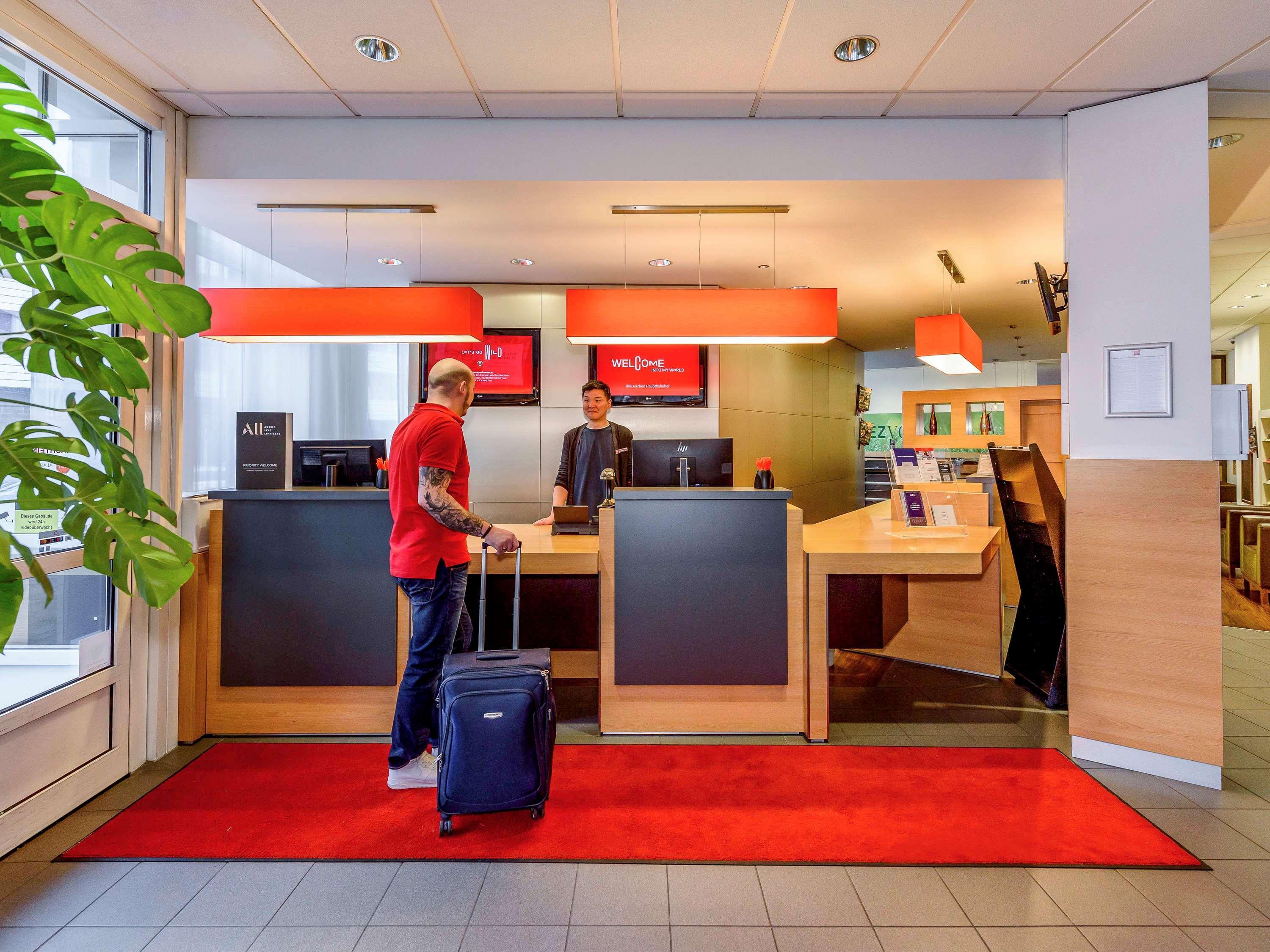 B&B Hotel Aachen-Hbf Ngoại thất bức ảnh