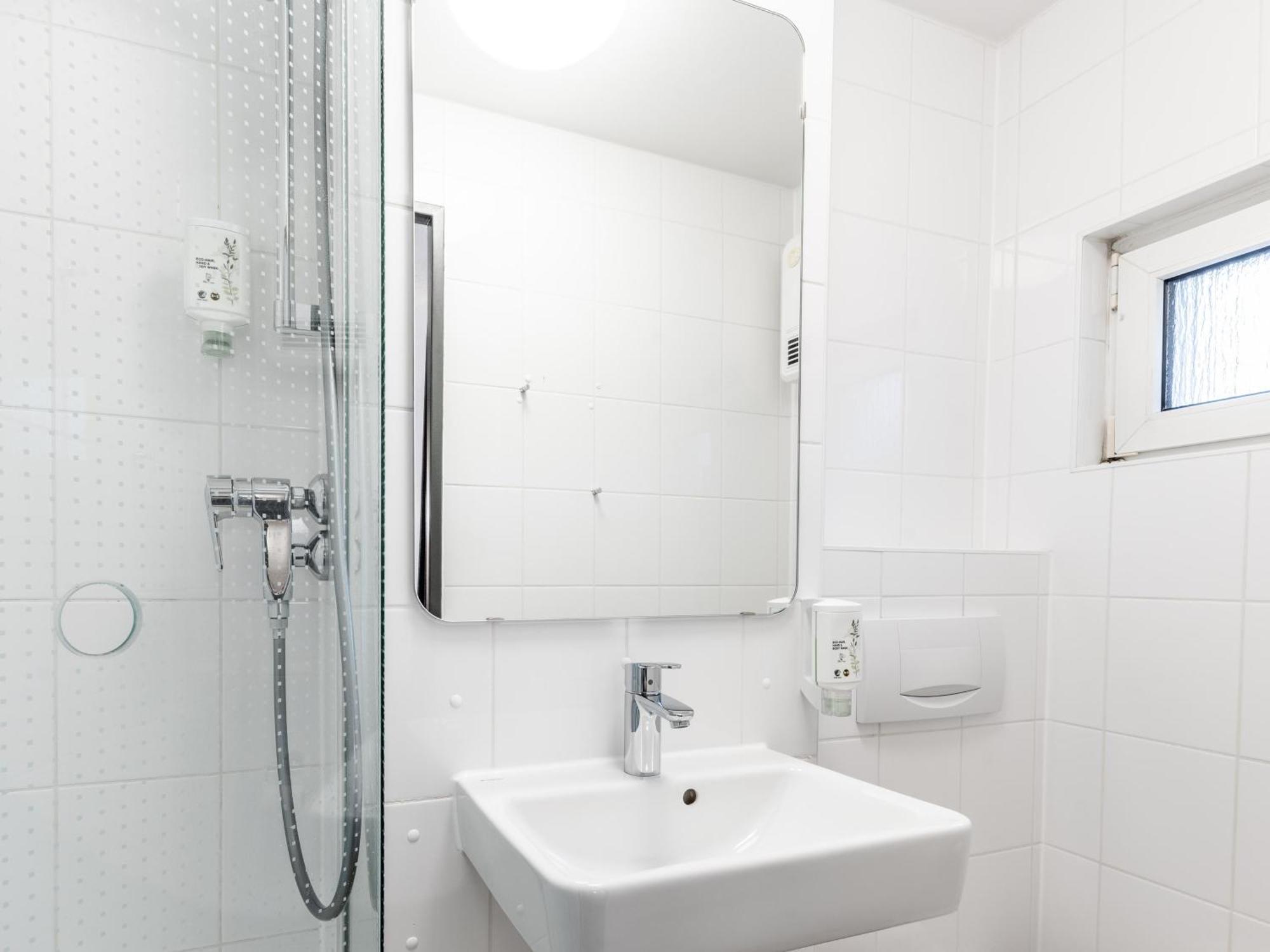 B&B Hotel Aachen-Hbf Ngoại thất bức ảnh